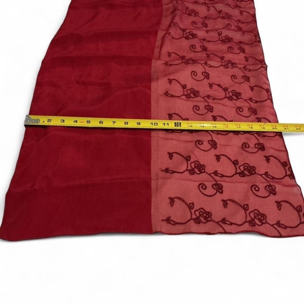 Unbranded Silk Scarf OS‎ Red Excellent Floral Embroidered Evening Shawl Wrap - Picture 7 of 8